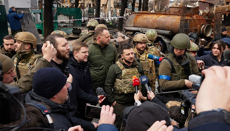 Volodymyr Zelenskyy speaking to journalists in Bucha, April 4, 2022.