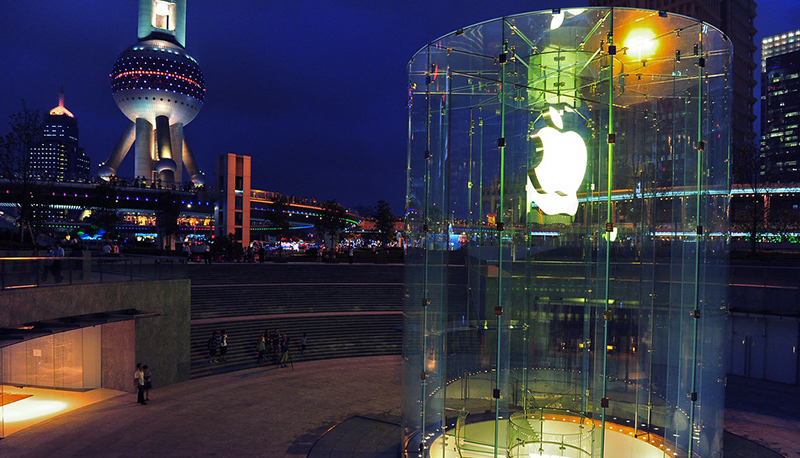 The second Apple store in China at the IFC Mall.