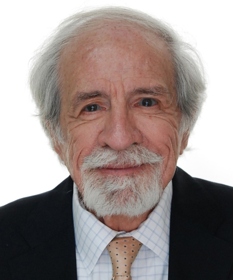 Dr. Joseph Pilat headshot photo