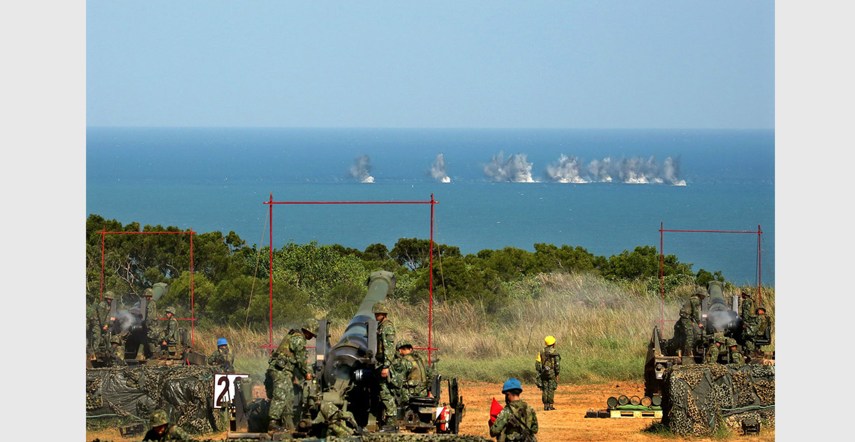 Photo of a Taiwan military exercise which which trains soldiers to preemptively counter enemy boats attempting a covert landing